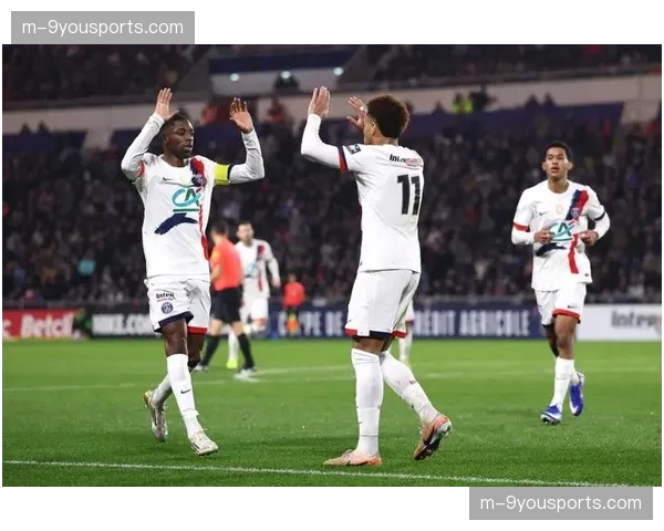 巴黎圣日耳曼计划为恩里克大幅提高薪水，新合同持续到2030年